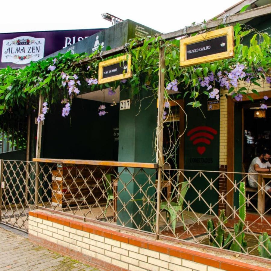 Casa Alma Zen - Hostel Boutique & Bistro Ubatuba Exterior photo